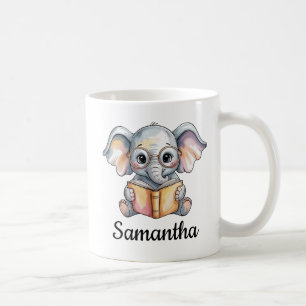 Söt babyelefant som läser en bok Anpassad Kaffemugg