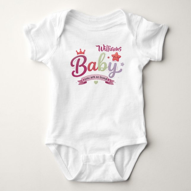 Söt babytypografi – Du är så älskad T Shirt (Framsida)