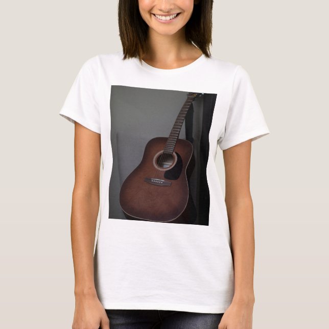 Söt Bass Guitar T Shirt (Framsida)