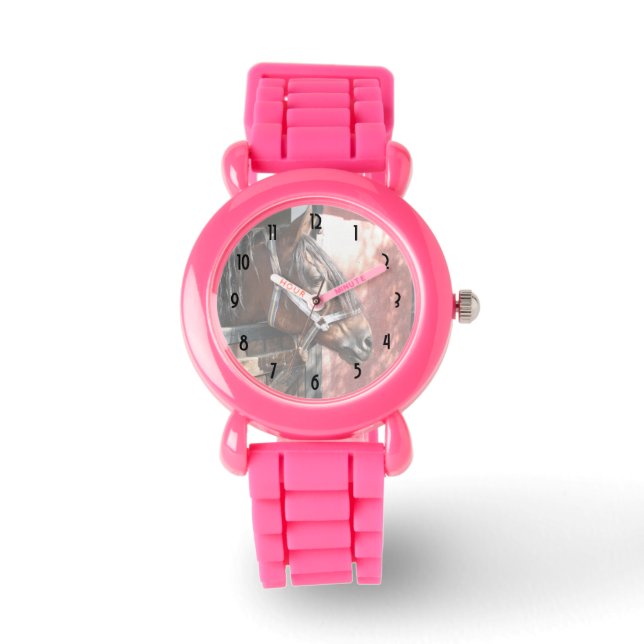 Söt Bay Horse i en solupplyst anläggning Armbandsur (Framsida)