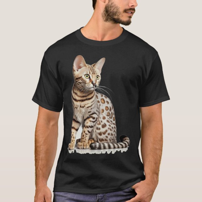 Söt Bengalisk Katt med klassisk T Shirt (Framsida)