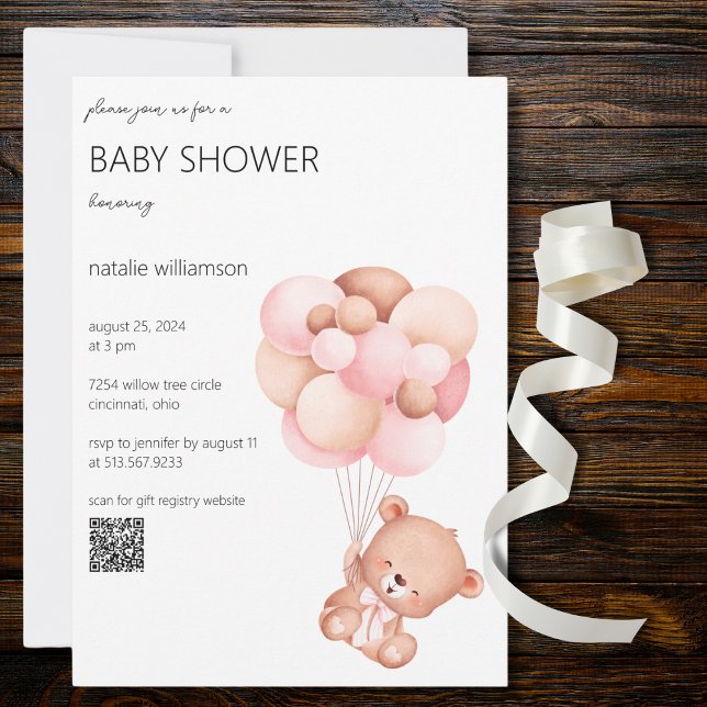 Söt björn med babybabyskor QR-kod Inbjudningar (Also available without QR code. )