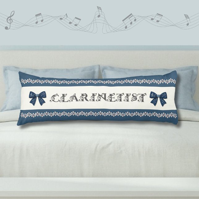 Söt blå klarinett-dekor musik-rum kropp kudde (Cute indigo blue floral body pillow for clarinetists. )