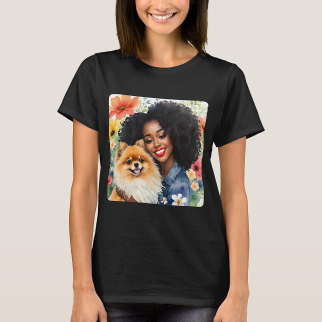 Söt Black Girl with Pommern Hund Blommigt T Shirt (Framsida)