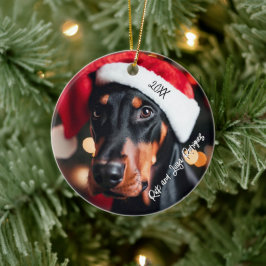 Söt Black och Tan Doberman med Santa Hat Julgransprydnad Keramik