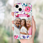 Söt Blommigt Anpassningsbar Photo Gift for Grandma<br><div class="desc">En speciell personlig för mormor, mamma eller någon som kärlek ljusa färger och feminina blommigtar i vår! Den här designen har en botanisk bakgrund med vattenfärg med anpassningsbarnas foto och monogramtext i ett rosa band ram. Lägg till ditt namn eller annan text i valfritt teckensnitt och färg. Använda designen verktyg...</div>