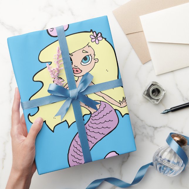 Söt blond sjöjungfru med lila stjärt presentpapper (Skapare uppladdad)