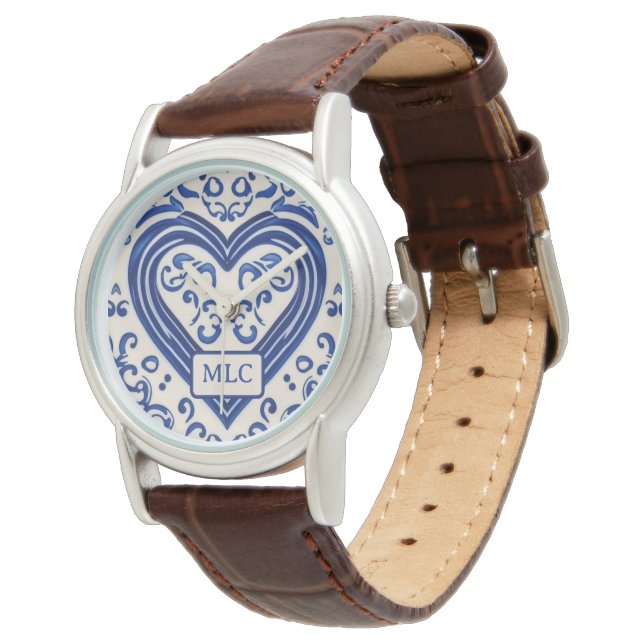 Söt Blue and White Heart Pottery - own initialer Armbandsur (Vinklad)