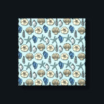 Söt Blue Snäcka Starfish Sea Mönster Canvastryck<br><div class="desc">Denna söt,  blått och grädde,  och svältsäsongen mönster konjuderar bilder av stranden och sommaren. Det finns fem olika sorters snäckor i designen och en stjärnfisk. Perfekt för nautisk/strand/hav/kusttematisk dekoration. Den ljusblå bakgrunden färg kan anpassas till den spelar ingen roll du vill genom att anpassa den —> Redigera—> Bakgrund.</div>