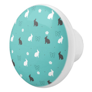 Söt bunnyblomma och fjärilspuss mönster knopp