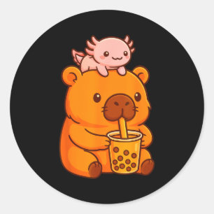Söt Capybara Dricker Bubble Te Och Axolotl Kawa Runt Klistermärke