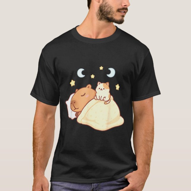 Söt Capybara Kawaii Sömn Pyjamas Sleepybara Katt  T Shirt (Framsida)