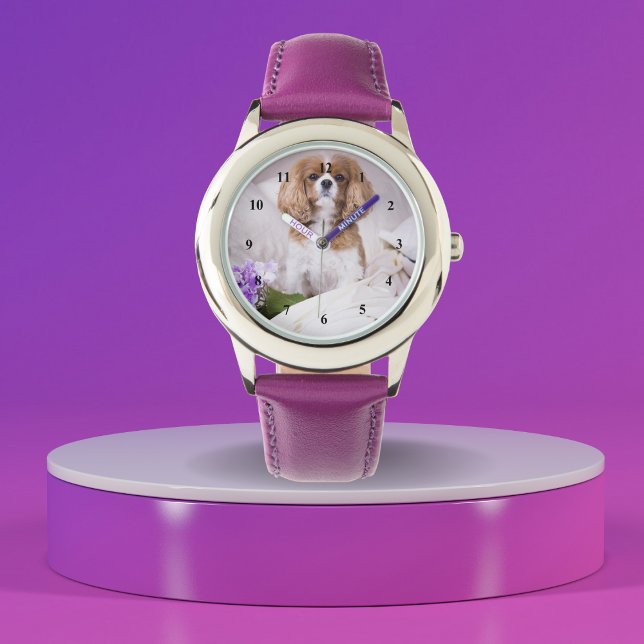 Söt Cavalier King Charles Spaniel Med Blommor Armbandsur (Skapare uppladdad)