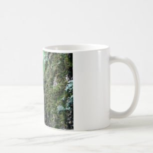 Söt Chipmunk i Träd-apparat och -gåvor Kaffemugg