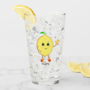Söt citron som håller en stjärna glaskopp