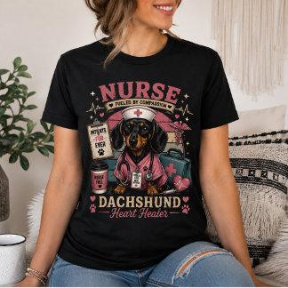 Söt Dachshund-Sjuksköterska – Patienter Päls För E T Shirt