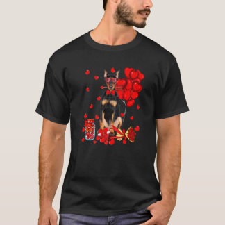 Söt Dobermann Hund Roligt Hjärta Alla Hjärtans Dag T Shirt