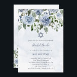 Söt Dusty Blue Watercolor Flowers| Bat mitzvah Inbjudningar<br><div class="desc">De här vackra Bat mitzvah inbjudningarna har en söt bukett med dammiga blåfärgade blommor,  en snyggt blå vattenfärg tvättar och en matchande blå stjärna av David. En vacker blommigt ser ut.</div>
