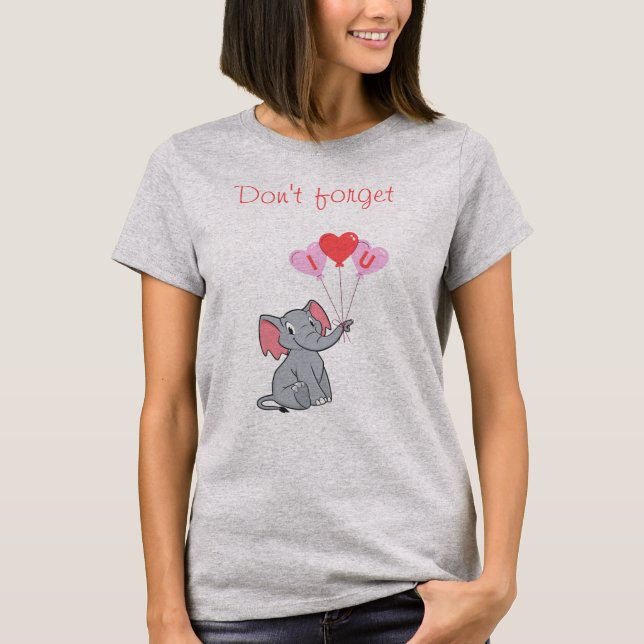 Söt elefant Alla hjärtans dag  T Shirt (Framsida)