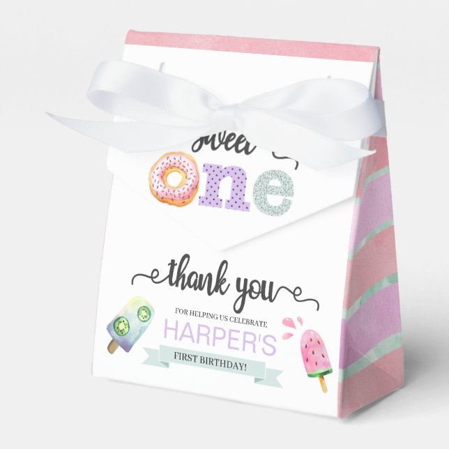 Söt en favoritruta för första Födelsedagsfesten Presentaskar (Framsidan Sidan)