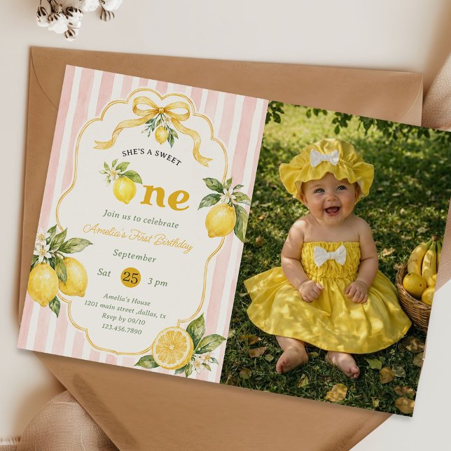 Söt En Rosa Lemonad 1-års Födelsedagsfoto Inbjudningar (Skapare uppladdad)