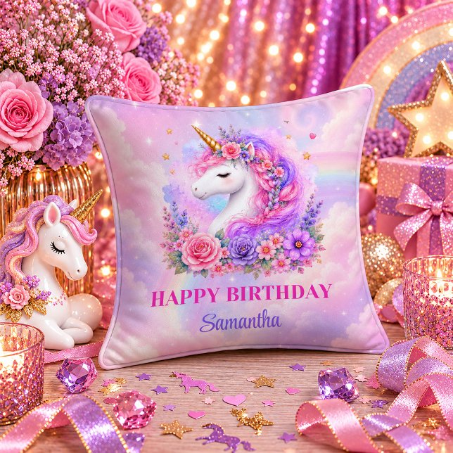 Söt Enhörningsflicka med regnbåge Födelsedags Kudd Kudde (Pretty Rainbow Unicorn Girl Birthday Throw Pillow)
