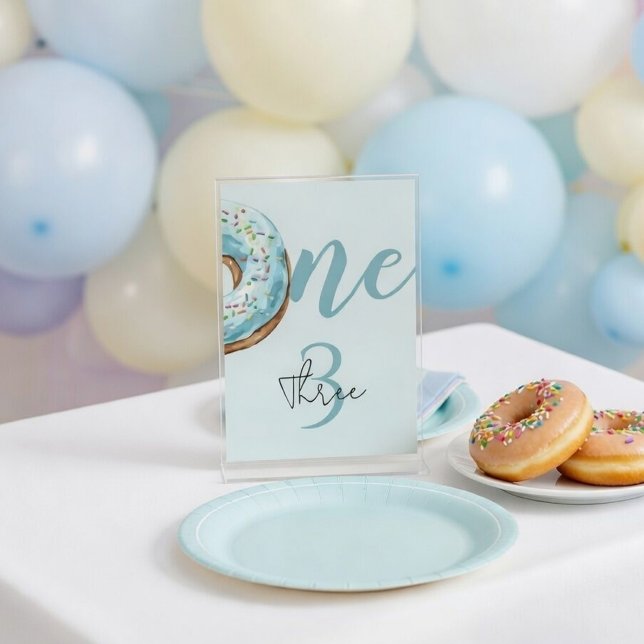 Söt Ett Mums-Dags Donut  | Pastellblå Bordsnummer (Skapare uppladdad)