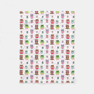 Söt färgrik filt för tecknadugglaull