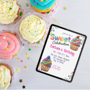 Söt firande Färgglad Cupcake Födelsedag Inbjudningar