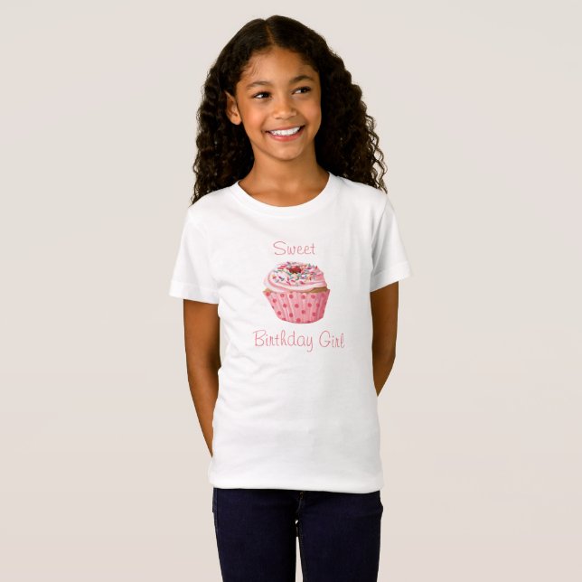 Söt födelsedagflickautslagsplats, gullig muffin t-shirt (Hel framsida)