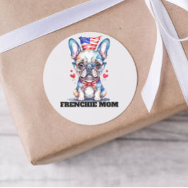 Söt fransk bulldog amerikansk flagga med hjärtan runt klistermärke