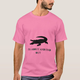 Söt Glad Bebis Alligator Tecknad Rosa Grafisk T-Sh T Shirt