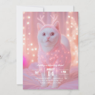 Söt Glödande Ren Katt Vinter Fantasi         Inbjudningar