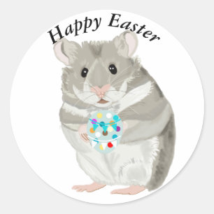 Söt grå hamster som håller ett påskägg redigerbart runt klistermärke
