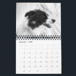 Söt Gräns Collie Hund Calendar Kalender<br><div class="desc">Den här vackra Hund i Gräns Collie-kalendern har vackra foton som får dig att le hela året. Ett nytt års perfekt-gåva till hund älskare. Bilder exklusiv till Zazzle ©</div>