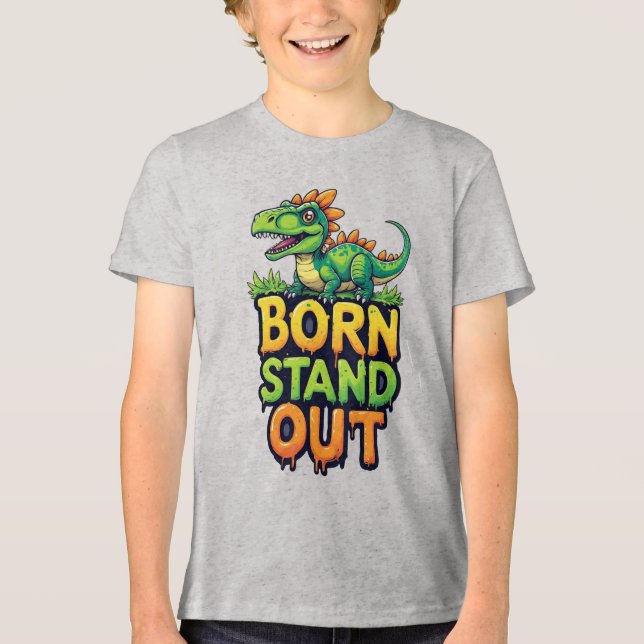 Söt Grön Dinosaurie Med Fet Typografi T Shirt (Framsida)