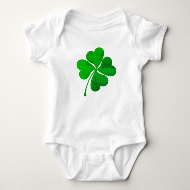 Söt grön lycklig 4-bladig klöver St. Patrick's Day T Shirt (Framsida)