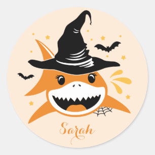Söt haj Halloween häxa anpassat namn Runt Klistermärke