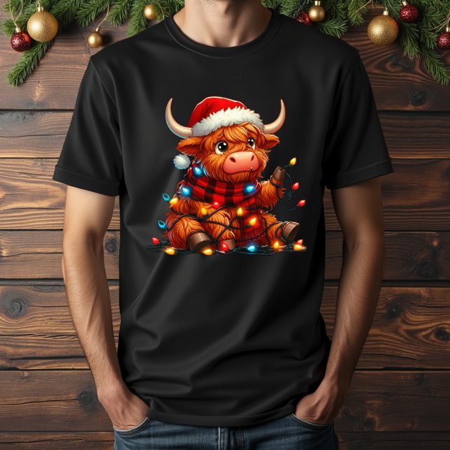 Söt höglandshäst christmas ljus t shirt (Skapare uppladdad)