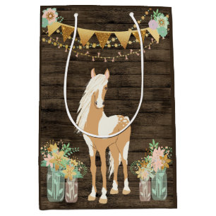 Söt Horse and Flowers on Rustic Barn Wood