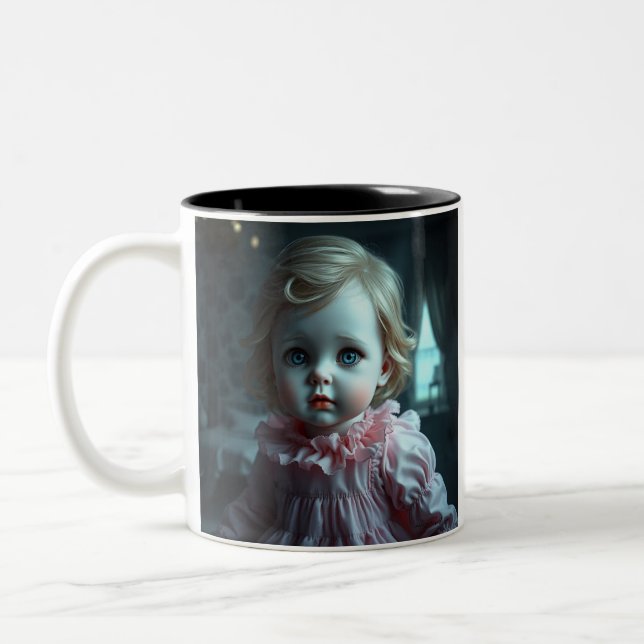 Söt i Rosa, benfri docka (Miss januari) Två-Tonad Mugg (Vänster)