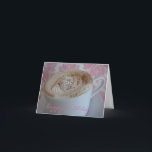 Söt i Rosa födelsedagskort Kort<br><div class="desc">Försenat födelsekort med feminininvidrör</div>