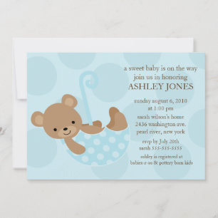 Söt inbjudan för baby shower för björnparaplypojke