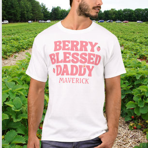 Söt jordgubbsbär välsignad pappa rosa födelsedag t shirt