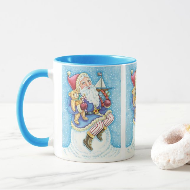 Söt jul, Tomte på snöboll med leksaker Mugg (Med munk)