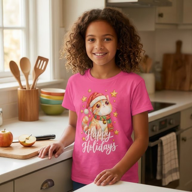 Söt julkatillustration med festlig charm t shirt (Cute Christmas Cat Illustration with Festive Charm. Girl Basic T-Shirt)