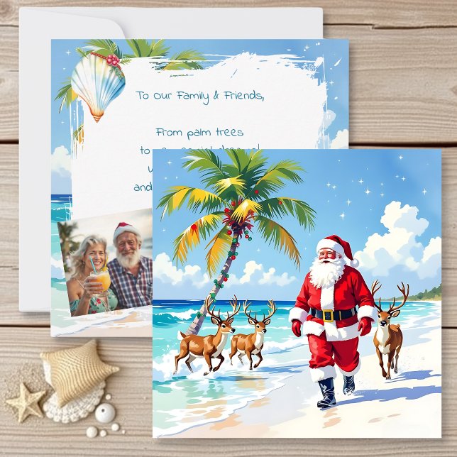 Söt jultomte på stranden och fotomall jul julkort (Skapare uppladdad)