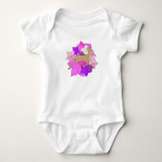 Söt kalv med blommor T-shirt