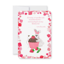 Söt Kanin Kramande Cupcake Jordgubb Födelsedag
