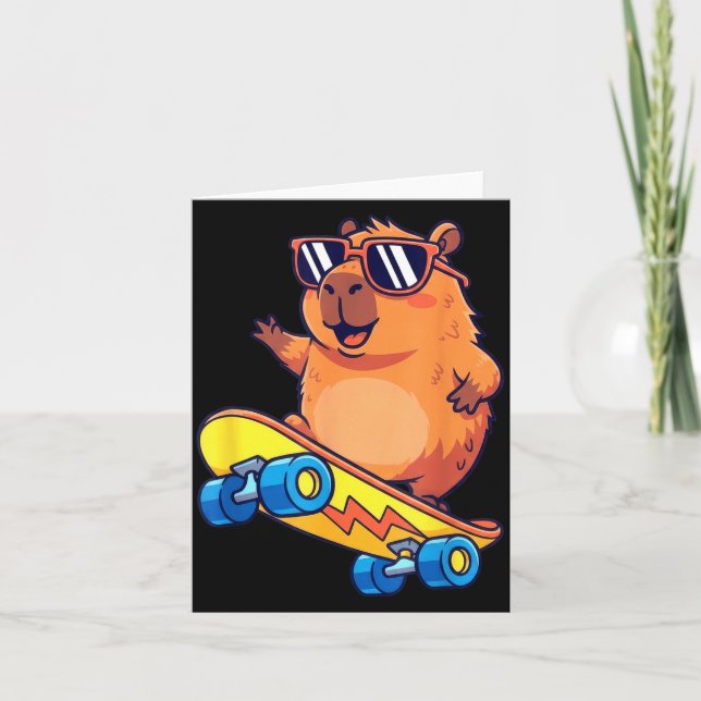 Söt Kapybara Skateboardåkning Lugn Djurfantast Kon Kort (Framsida)